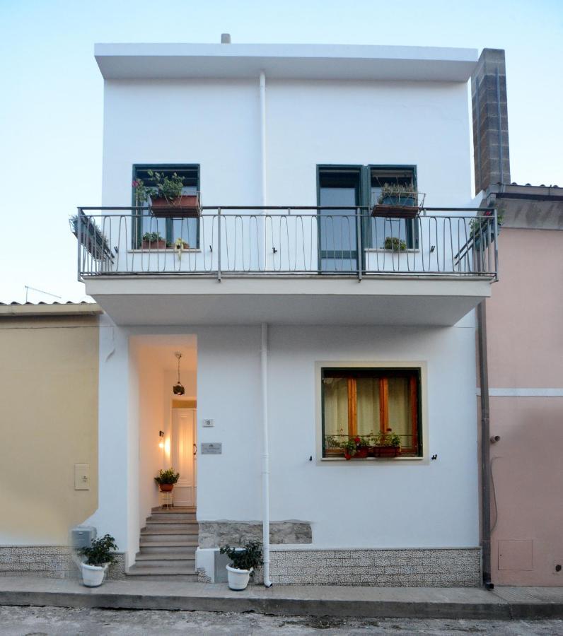 Cozy guest house Downtown Olbia Zewnętrze zdjęcie